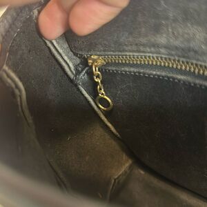 Coach | Bags | Coach Vintage Devon 998 Classic Black Leather Turnlock ...